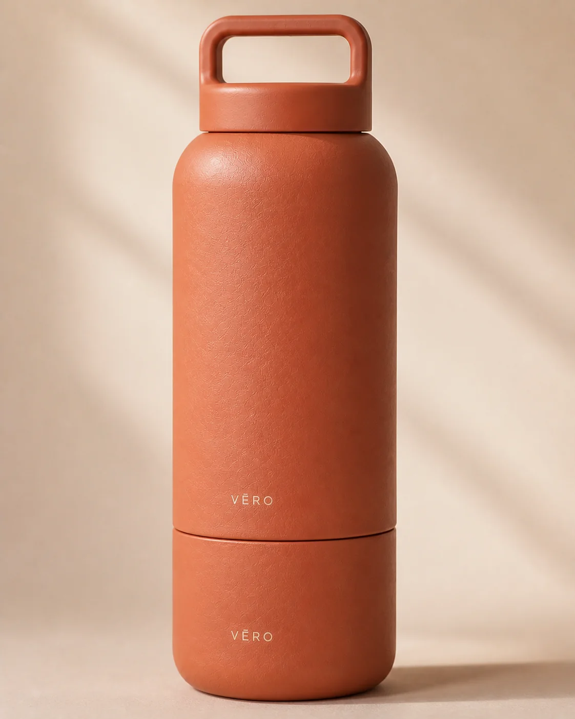 ViraVie Terra — material detail and detachable cup